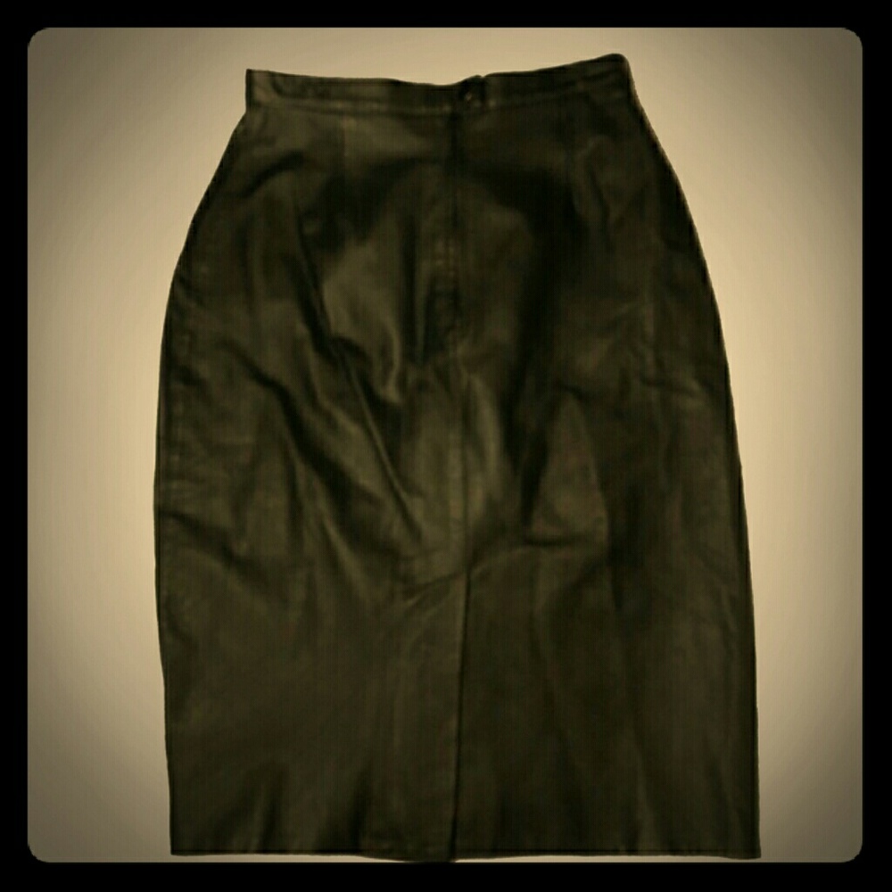 Vintage Bagatelle Black leather pencil skirt